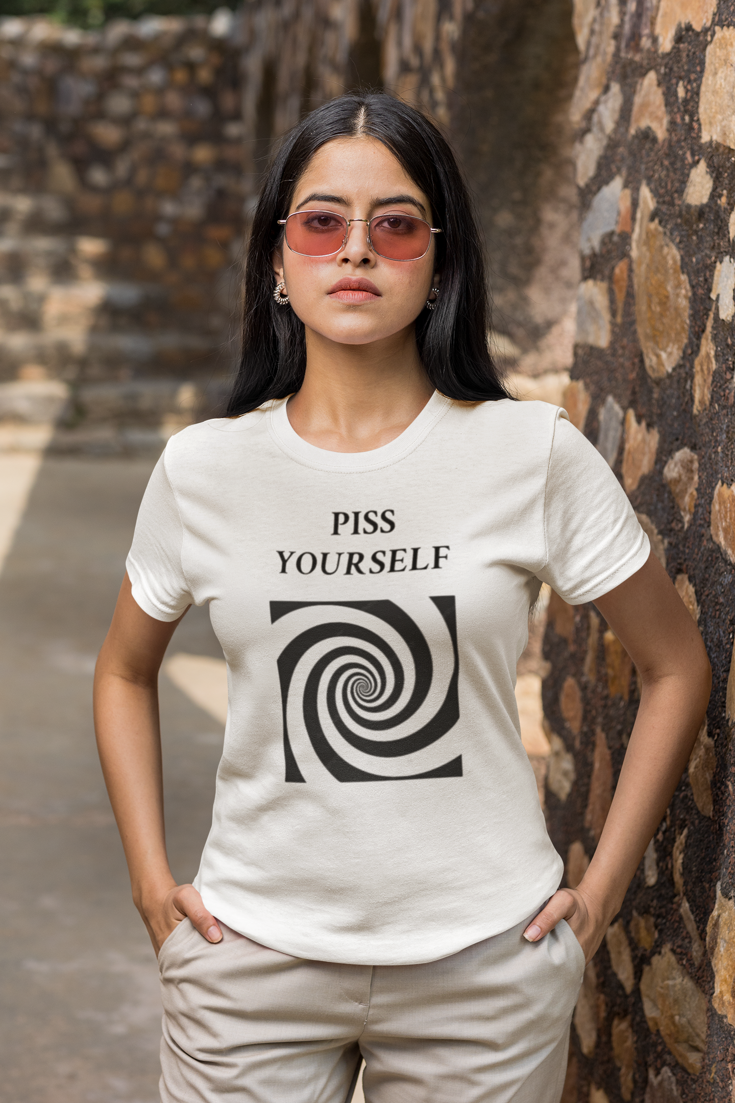 Ultimate Party Gag Shirt – Hypnotic 'Piss Yourself' Tee for Unforgettable Club Nights!